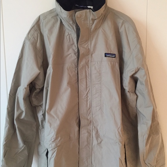 patagonia beige jacket
